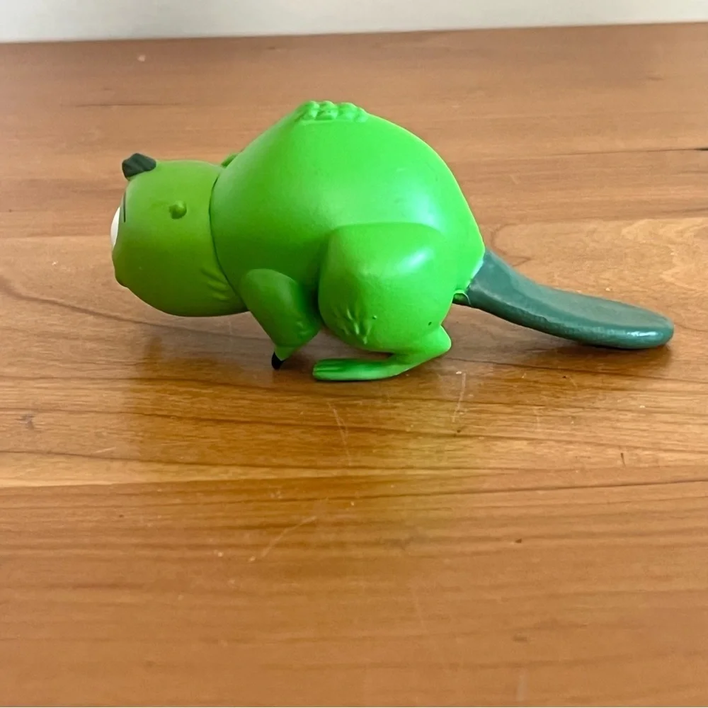 DC Teen Titans Go‎ Beast Boy Beaver Green Vinyl Mini Figure Collectible Toy